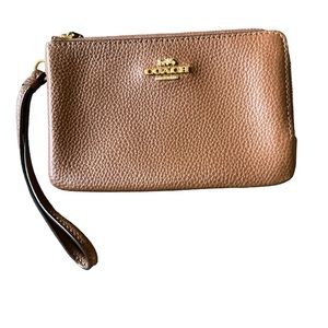 COACH wristlet excellent used condition